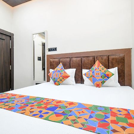 Fabhotel Shiva Grand Удджайн Экстерьер фото